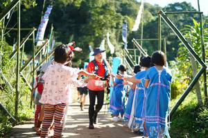 BIB: 
                            <button type="button" onclick="openModal(19050427)" class="btn btn-primary btn-sm float-right btn-popup" data-toggle="modal" data-target=".modal-high-quality">
                        <i class="fas fa-shopping-cart"></i> Add to Cart
                    </button>
                                            <button type="button" onclick="isThisMe(19050427, true)" class="btn btn-success btn-sm float-right btn-popup btn-isme hidden" data-toggle="tooltip" data-placement="bottom" title="นี่คือรูปของคุณใช่ไหม คลิกที่นี่เพื่อเอาเข้าอัลบั้ม">
                        <i class="fas fa-plus"></i> Add to album
                    </button>
                    <button type="button" onclick="isThisMe(19050427, false)" class="btn btn-warning btn-sm float-right btn-popup btn-isnotme hidden">
                        <i class="fas fa-ban"></i> Remove from album
                    </button>